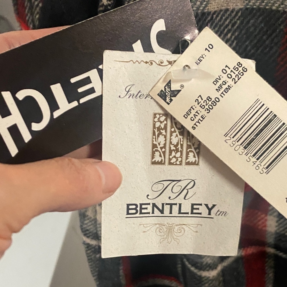 Bentley 90s Plaid Black & Red Women's Skirt - Picture 6 of 9